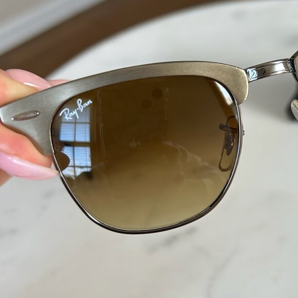 Ray-Ban Silver and Black Sunglasses - Picture 2 of 5